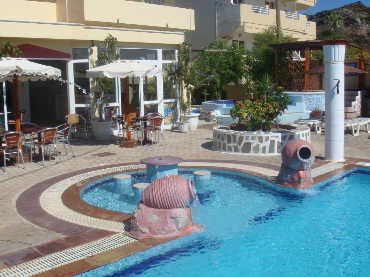 Billy'S Studios Faliraki Rom bilde
